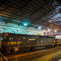G527 and G524 at Ballarat on a grain train